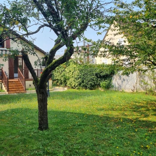  Annonces COURBEVOIE : Maison / Villa | DRAVEIL (91210) | 70 m2 | 325 000 € 