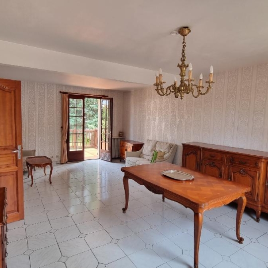  Annonces COURBEVOIE : Maison / Villa | DRAVEIL (91210) | 70 m2 | 325 000 € 