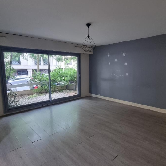  Annonces COURBEVOIE : Appartement | GARCHES (92380) | 31 m2 | 210 570 € 