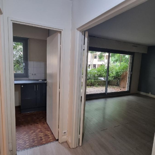  Annonces COURBEVOIE : Appartement | GARCHES (92380) | 31 m2 | 210 570 € 