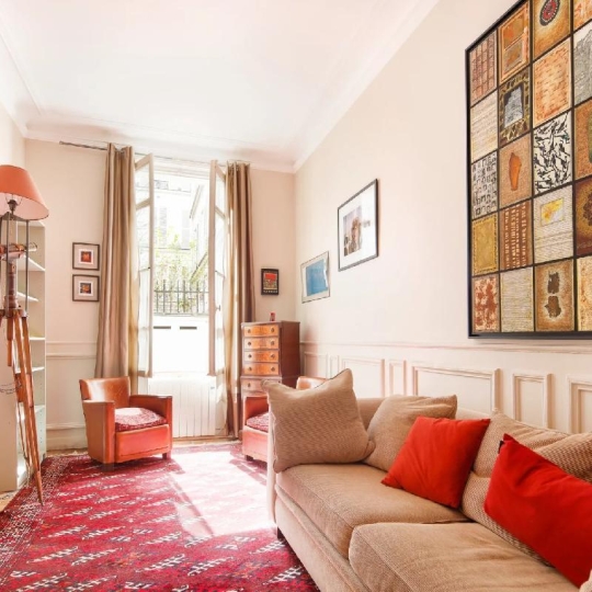  Annonces COURBEVOIE : Appartement | PARIS (75016) | 54 m2 | 1 980 € 