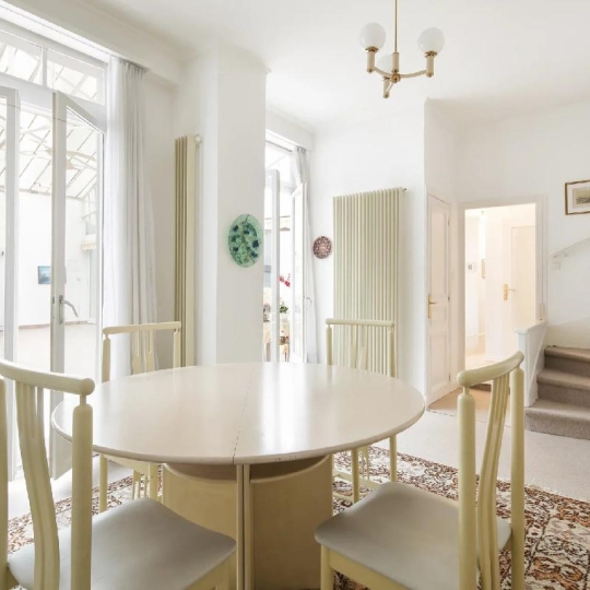  Annonces COURBEVOIE : House | PARIS (75014) | 245 m2 | 3 100 000 € 