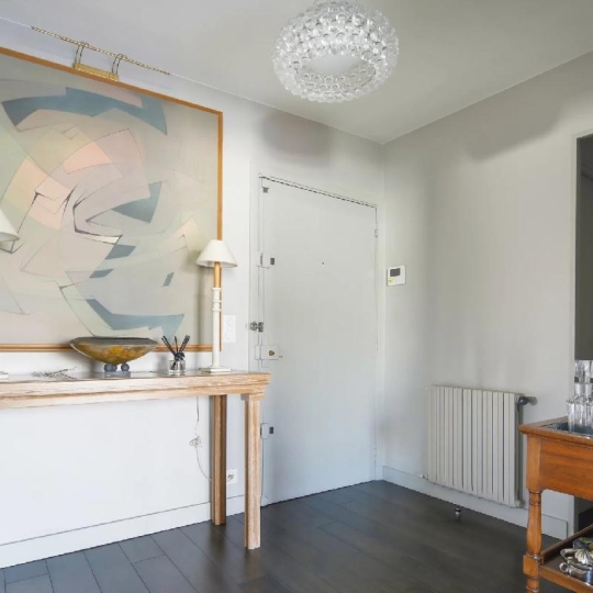  Annonces COURBEVOIE : Appartement | PARIS (75015) | 81 m2 | 1 280 000 € 