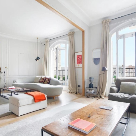  Annonces COURBEVOIE : Appartement | PARIS (75005) | 252 m2 | 7 300 000 € 