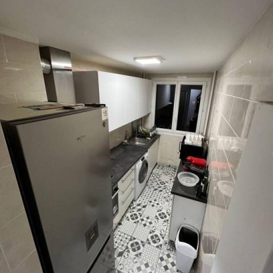  Annonces COURBEVOIE : Apartment | COLOMBES (92700) | 75 m2 | 600 € 