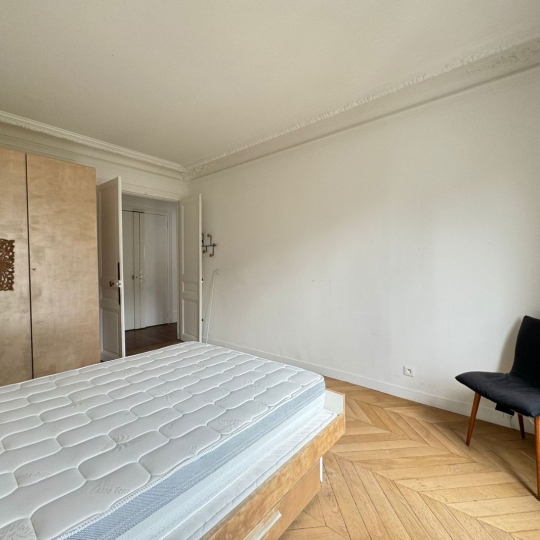  Annonces COURBEVOIE : Appartement | PARIS (75005) | 66 m2 | 1 950 € 