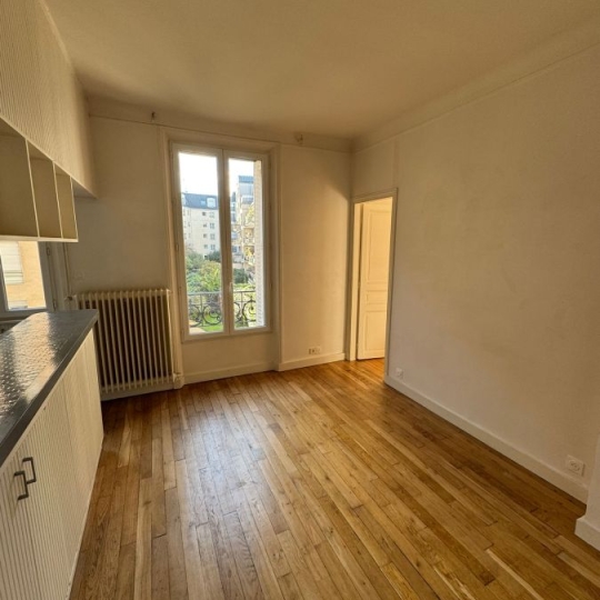 Annonces COURBEVOIE : Appartement | CHARENTON-LE-PONT (94220) | 40.75m2 | 1 335 € 