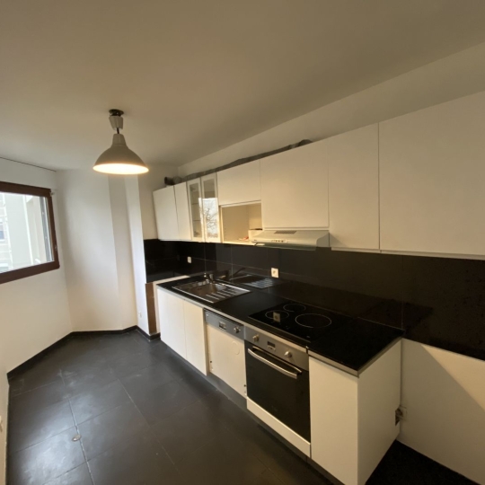  Annonces COURBEVOIE : Appartement | CHARENTON-LE-PONT (94220) | 71 m2 | 550 000 € 