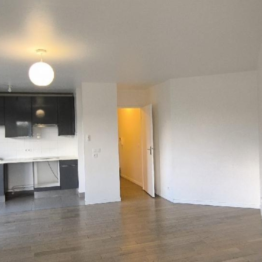  Annonces COURBEVOIE : Appartement | FRANCONVILLE (95130) | 63 m2 | 236 000 € 