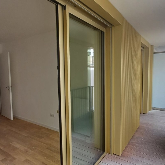  Annonces COURBEVOIE : Appartement | PARIS (75015) | 77 m2 | 909 000 € 