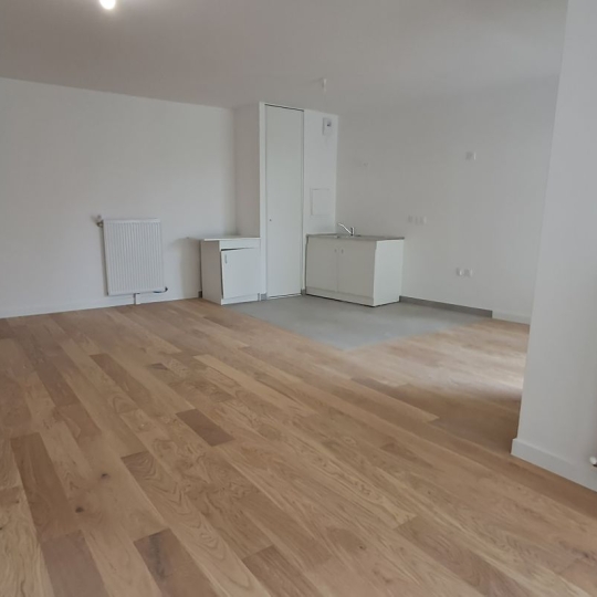  Annonces COURBEVOIE : Appartement | CHATENAY-MALABRY (92290) | 82 m2 | 492 499 € 