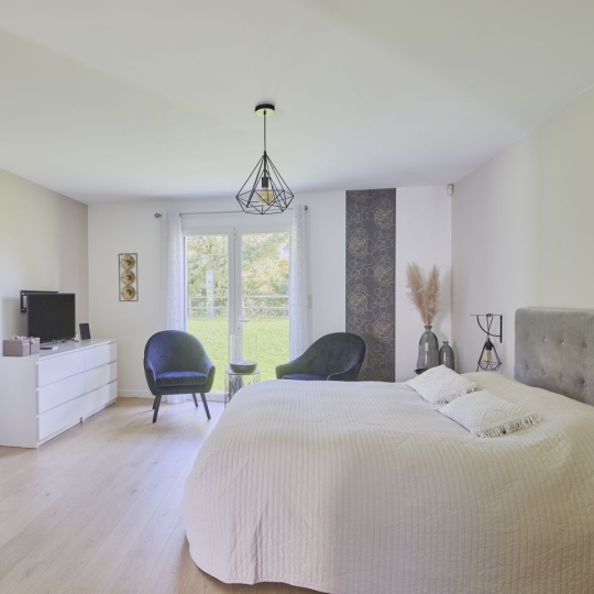  Annonces COURBEVOIE : Domaines / Propriétés | NANTES (44000) | 460 m2 | 1 245 000 € 