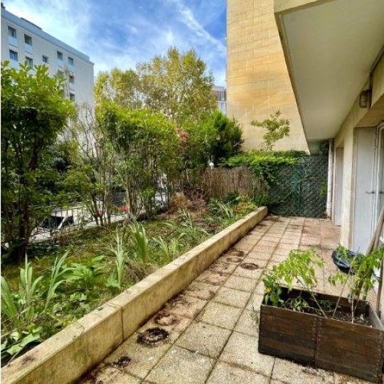  Annonces COURBEVOIE : Appartement | PARIS (75015) | 56 m2 | 1 695 € 