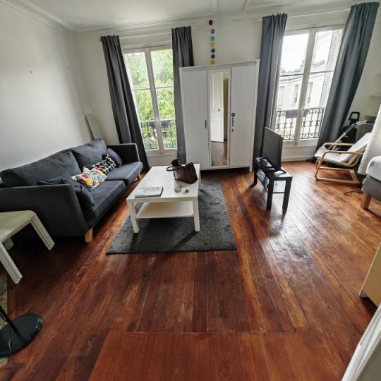  Annonces COURBEVOIE : Apartment | PARIS (75015) | 35 m2 | 1 000 € 