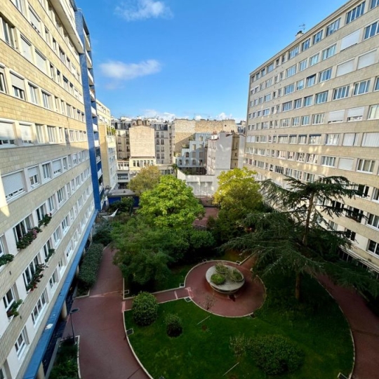  Annonces COURBEVOIE : Appartement | PARIS (75015) | 76 m2 | 2 206 € 