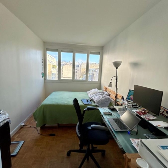  Annonces COURBEVOIE : Appartement | PARIS (75015) | 76 m2 | 2 206 € 