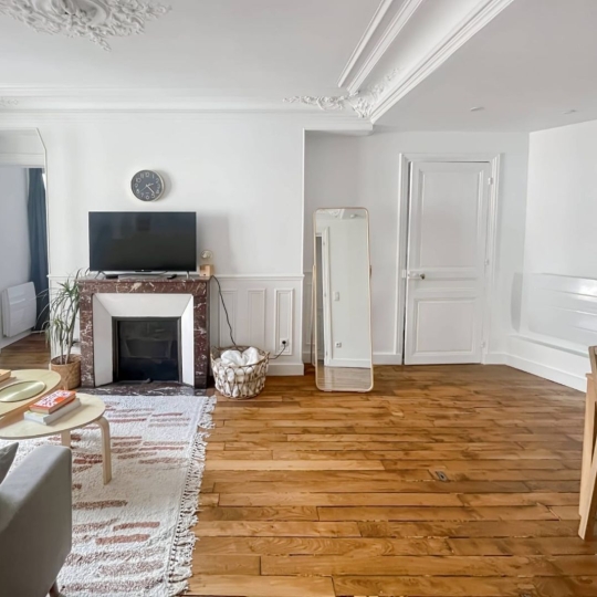  Annonces COURBEVOIE : Apartment | PARIS (75006) | 49 m2 | 670 000 € 