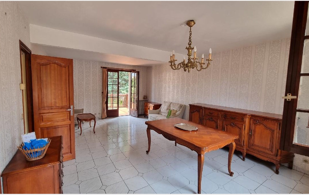 Annonces COURBEVOIE : Maison / Villa | DRAVEIL (91210) | 70 m2 | 325 000 € 