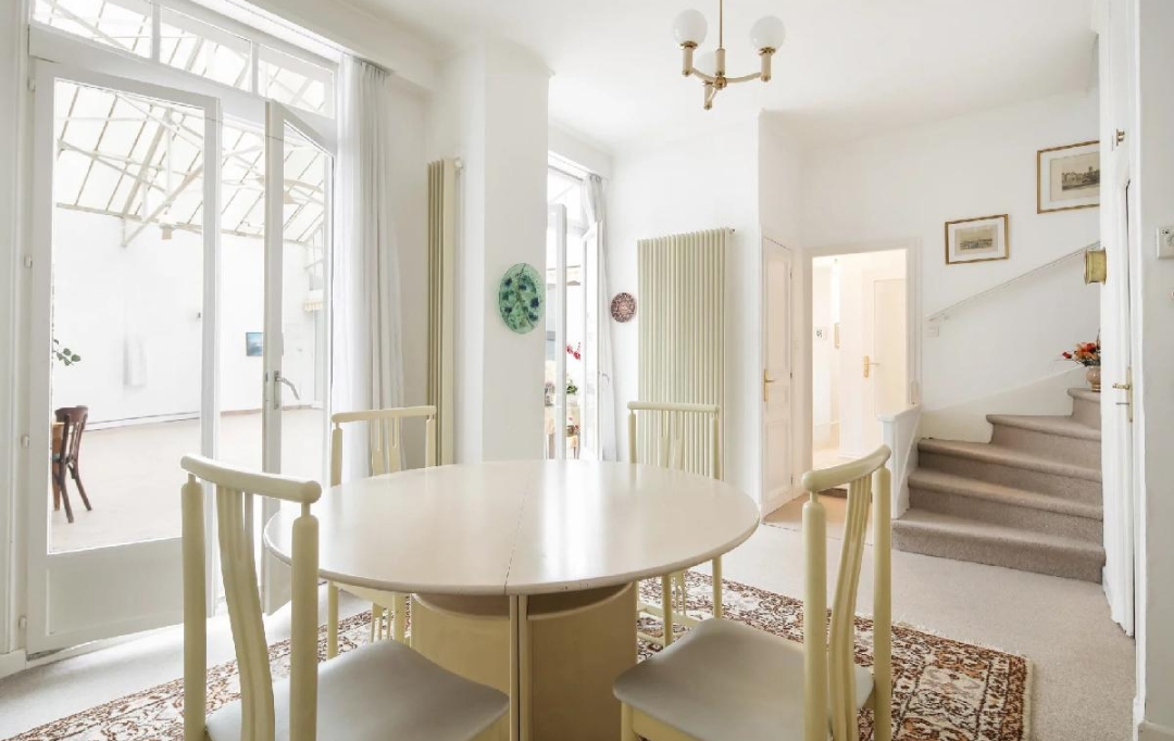 Annonces COURBEVOIE : House | PARIS (75014) | 245 m2 | 3 100 000 € 