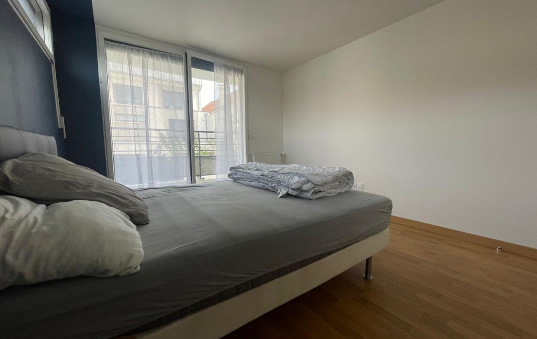 Annonces COURBEVOIE : Appartement | HOUILLES (78800) | 67 m2 | 1 640 € 