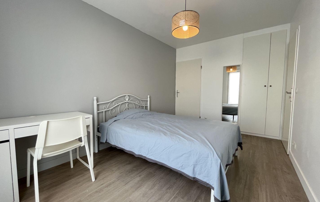 Annonces COURBEVOIE : Apartment | GENNEVILLIERS (92230) | 14 m2 | 700 € 