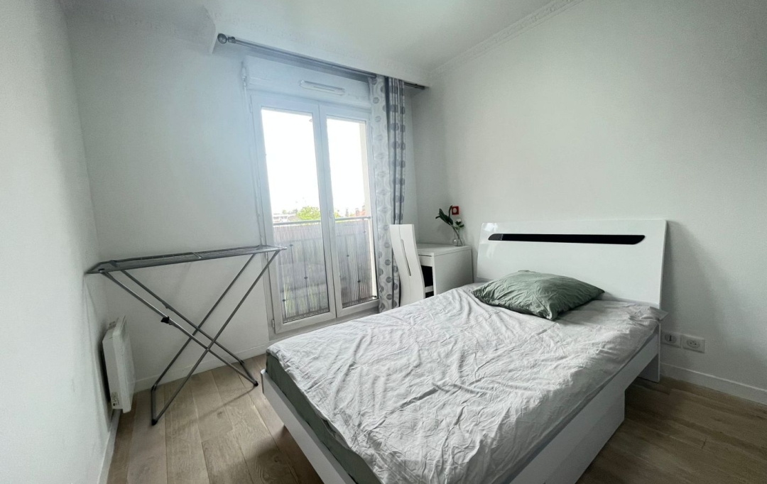 Annonces COURBEVOIE : Appartement | LE BOURGET (93350) | 10 m2 | 550 € 