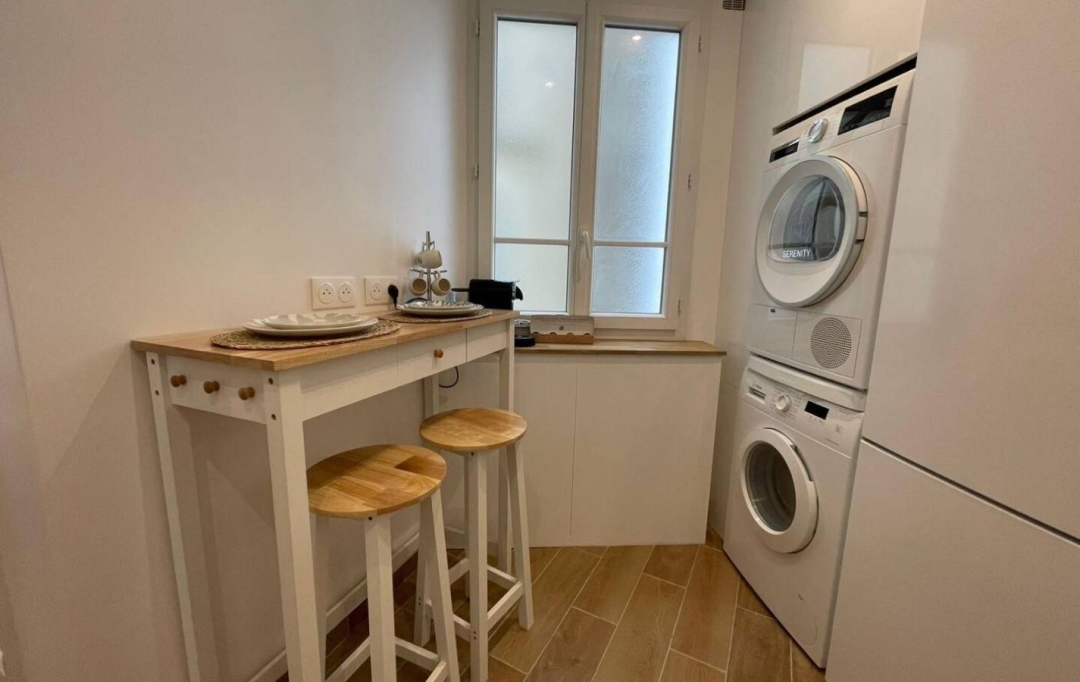 Annonces COURBEVOIE : Apartment | PARIS (75016) | 12 m2 | 1 100 € 