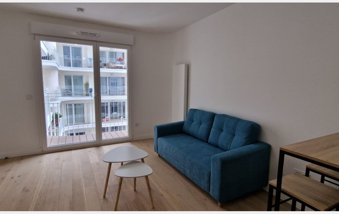 Annonces COURBEVOIE : Appartement | CLICHY (92110) | 42 m2 | 1 340 € 