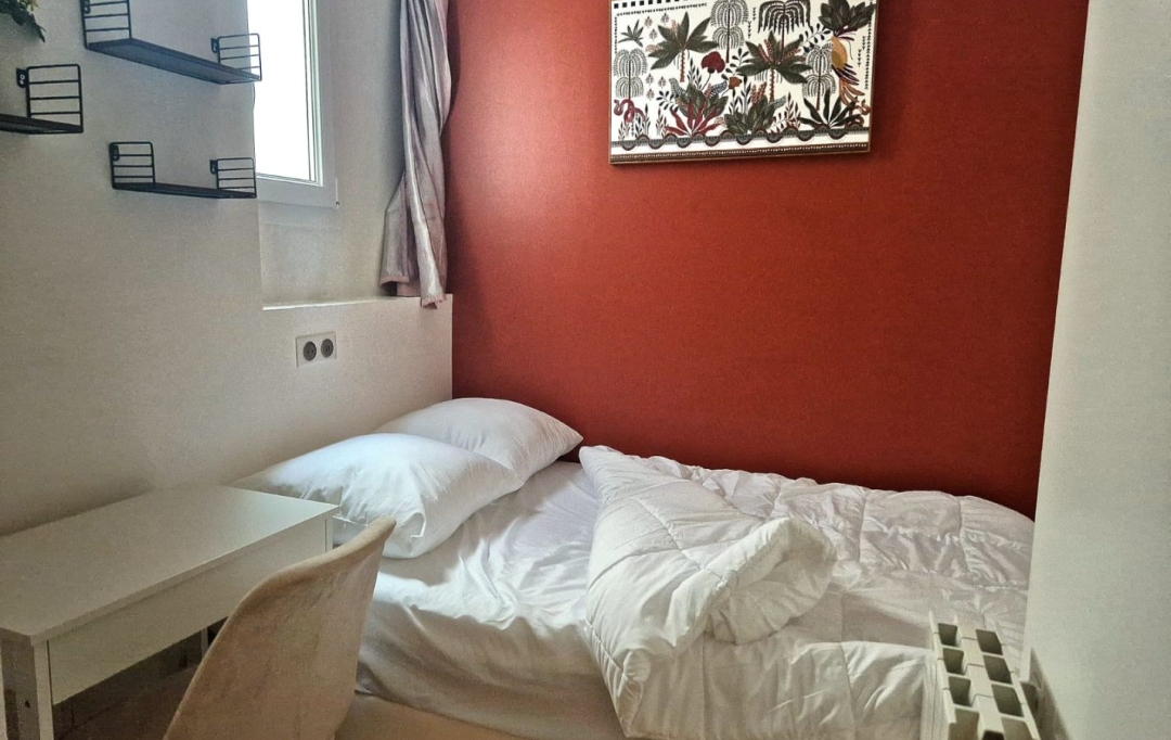 Annonces COURBEVOIE : Appartement | PARIS (75017) | 47 m2 | 1 950 € 