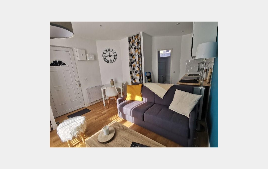 Annonces COURBEVOIE : Appartement | SAINT-DENIS (93200) | 20 m2 | 750 € 