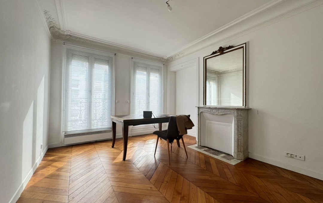 Annonces COURBEVOIE : Appartement | PARIS (75005) | 66 m2 | 1 950 € 