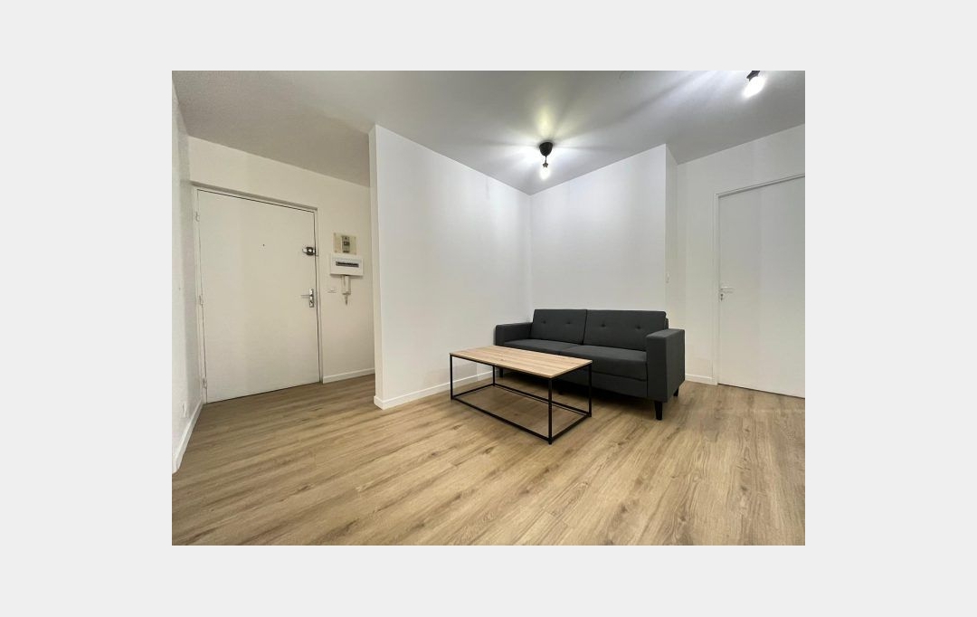 Annonces COURBEVOIE : Apartment | SAINT-DENIS (93200) | 10 m2 | 600 € 