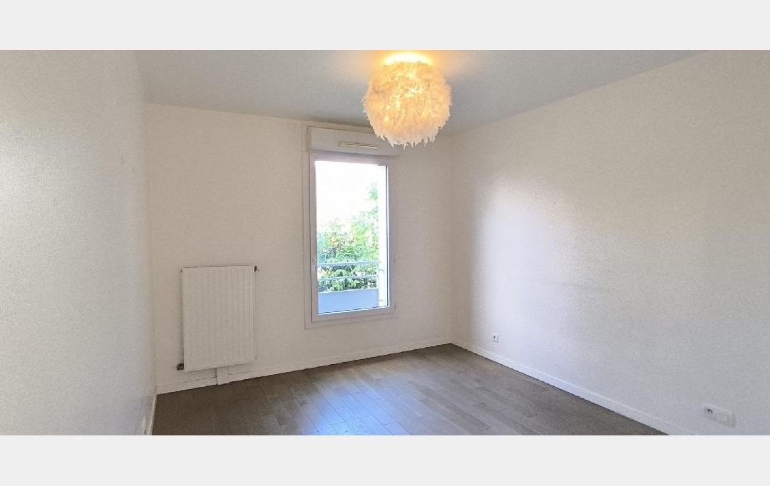 Annonces COURBEVOIE : Appartement | FRANCONVILLE (95130) | 63 m2 | 236 000 € 