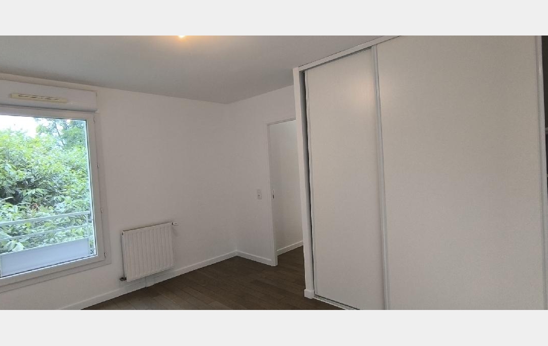 Annonces COURBEVOIE : Appartement | FRANCONVILLE (95130) | 64 m2 | 248 000 € 