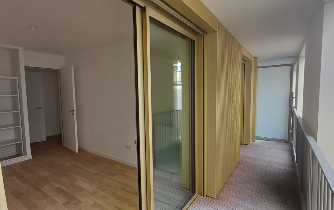 Annonces COURBEVOIE : Appartement | PARIS (75015) | 77 m2 | 909 000 € 