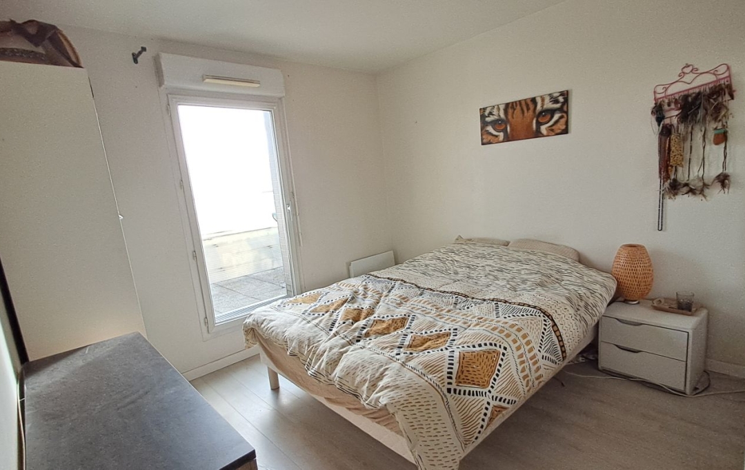 Annonces COURBEVOIE : Appartement | MONTREUIL (93100) | 67 m2 | 369 000 € 