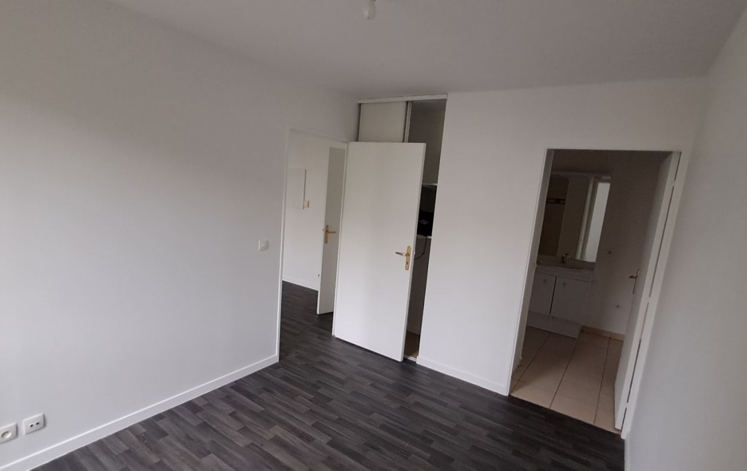 Annonces COURBEVOIE : Appartement | VILLEJUIF (94800) | 42 m2 | 244 000 € 