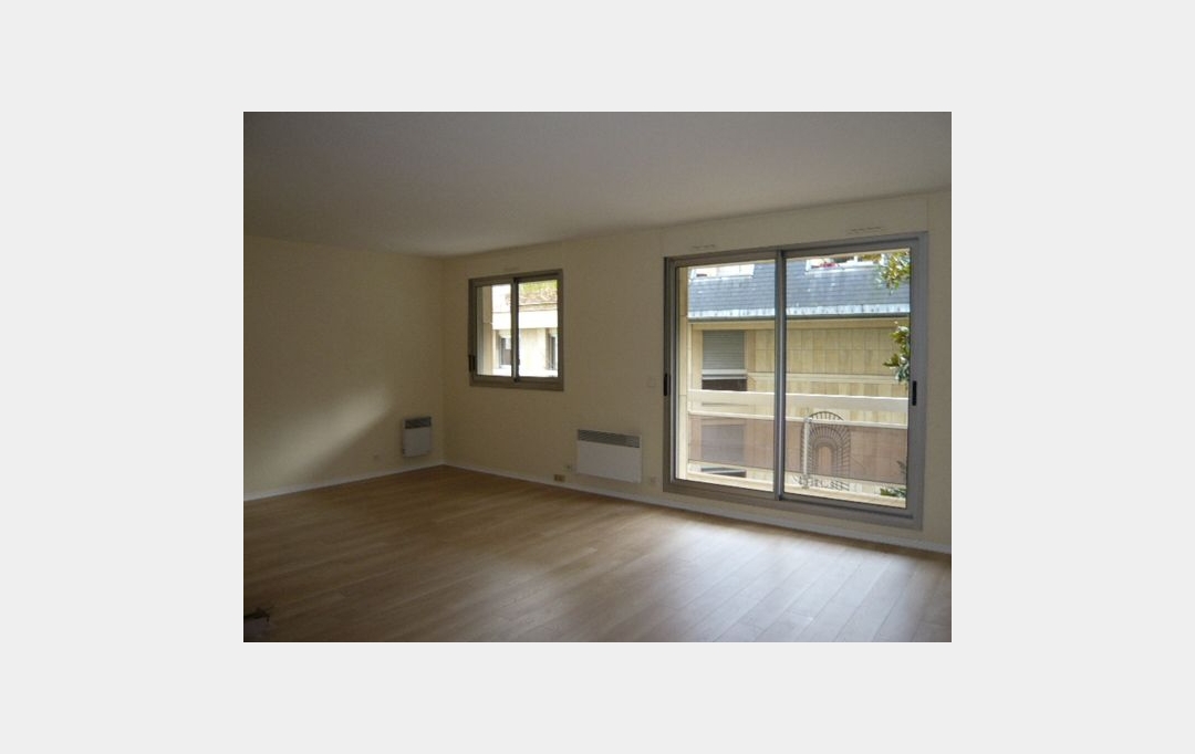 Annonces COURBEVOIE : Appartement | BOULOGNE-BILLANCOURT (92100) | 85 m2 | 2 120 € 