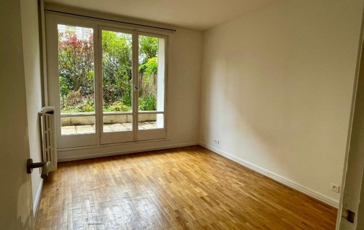 Appartement P2   PARIS  56 m2 1 695 € 